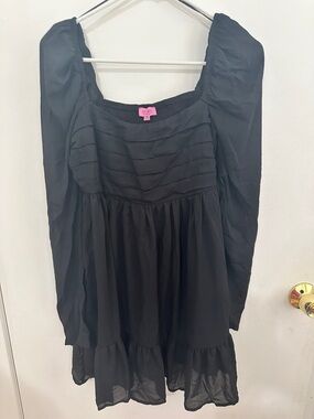 Francesca's Collections Black Puff Sleeve Square Neck Mini Dress